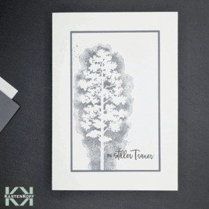 Trauerkarte Baum grau, minimalistisches Design, handgemacht