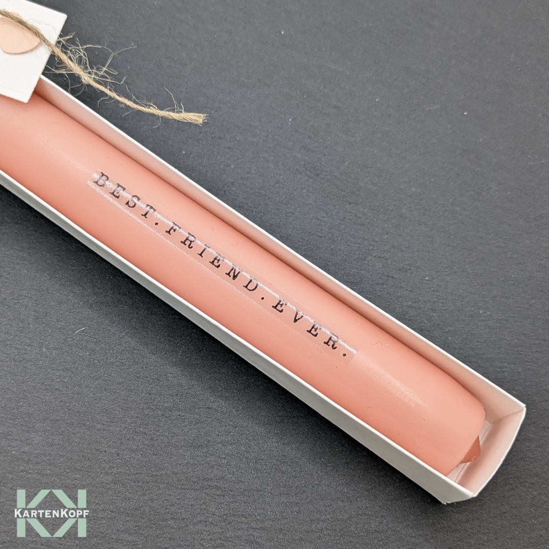 Kerzengeschenk - Bestempelte rosafarbene Stabkerze - Best Friend Ever